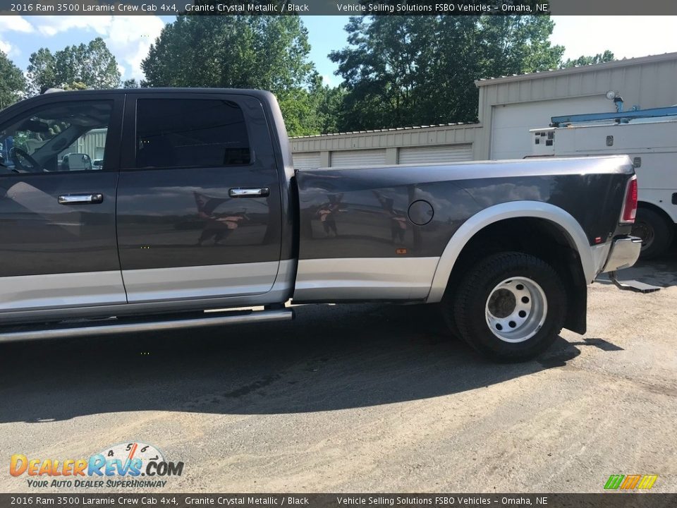 2016 Ram 3500 Laramie Crew Cab 4x4 Granite Crystal Metallic / Black Photo #12