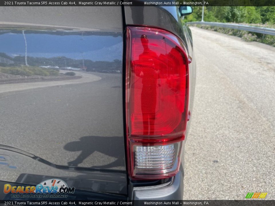 2021 Toyota Tacoma SR5 Access Cab 4x4 Magnetic Gray Metallic / Cement Photo #27