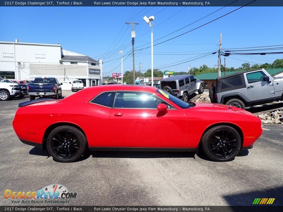 2017 Dodge Challenger SXT TorRed / Black Photo #6