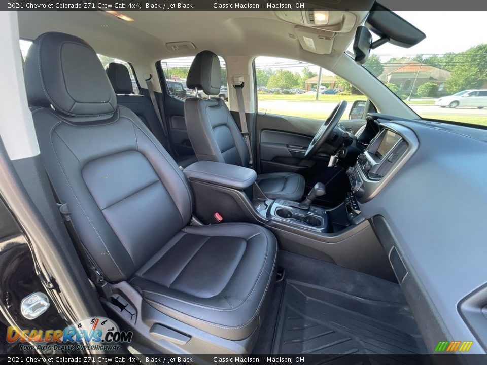 Front Seat of 2021 Chevrolet Colorado Z71 Crew Cab 4x4 Photo #14