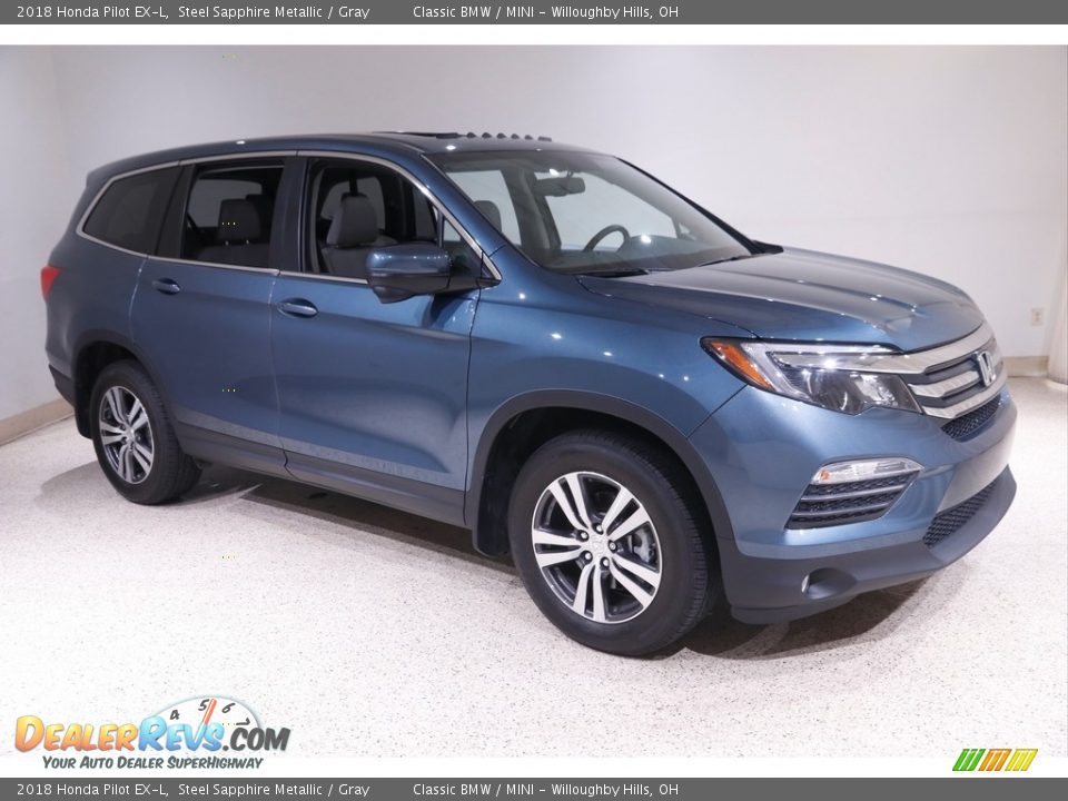 Front 3/4 View of 2018 Honda Pilot EX-L Photo #1