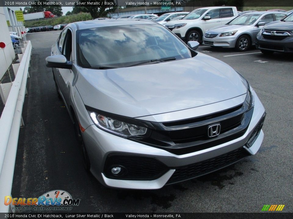 2018 Honda Civic EX Hatchback Lunar Silver Metallic / Black Photo #7