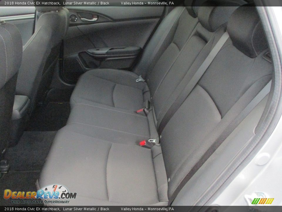2018 Honda Civic EX Hatchback Lunar Silver Metallic / Black Photo #12