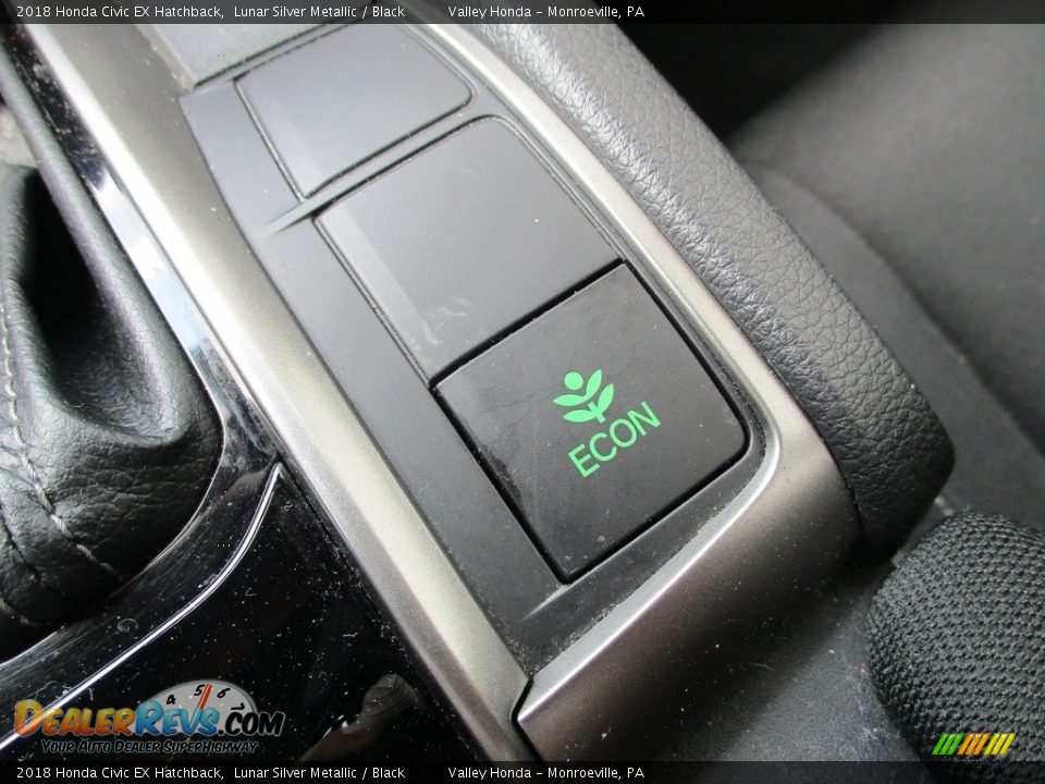 2018 Honda Civic EX Hatchback Lunar Silver Metallic / Black Photo #17