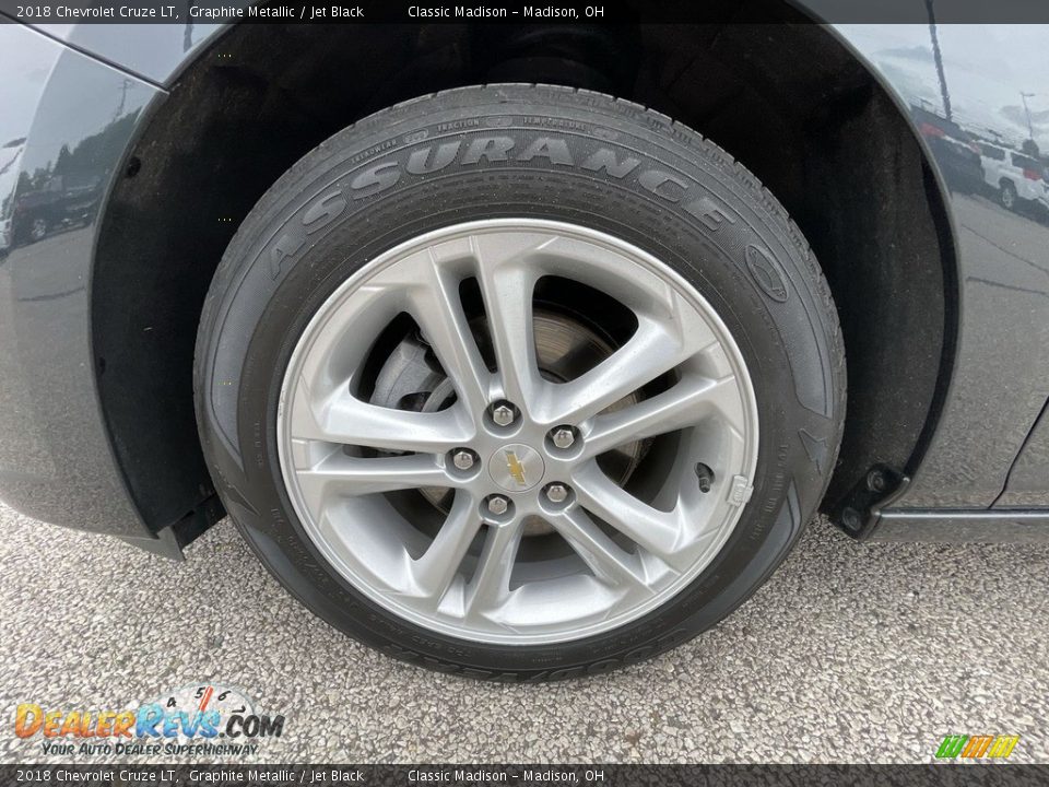 2018 Chevrolet Cruze LT Graphite Metallic / Jet Black Photo #2