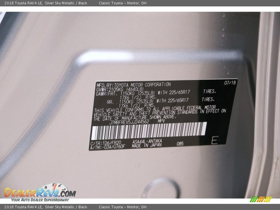 2018 Toyota RAV4 LE Silver Sky Metallic / Black Photo #19