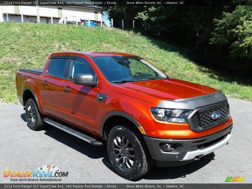 Front 3/4 View of 2019 Ford Ranger XLT SuperCrew 4x4 Photo #5