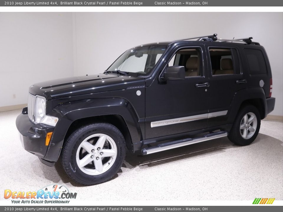 2010 Jeep Liberty Limited 4x4 Brilliant Black Crystal Pearl / Pastel Pebble Beige Photo #3