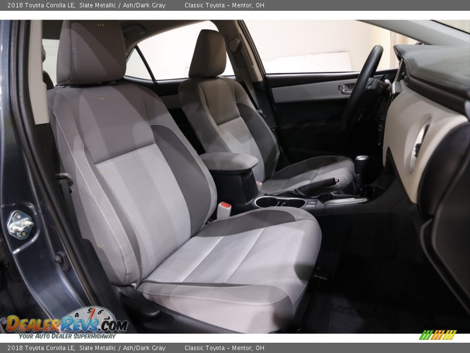 2018 Toyota Corolla LE Slate Metallic / Ash/Dark Gray Photo #13