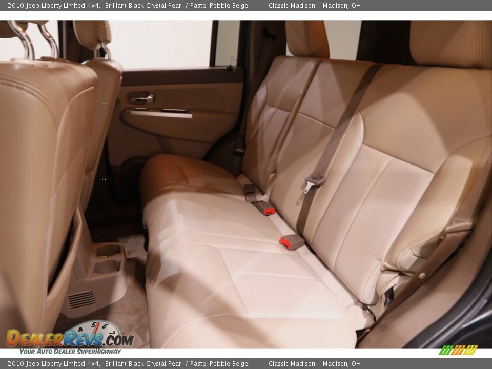 2010 Jeep Liberty Limited 4x4 Brilliant Black Crystal Pearl / Pastel Pebble Beige Photo #14