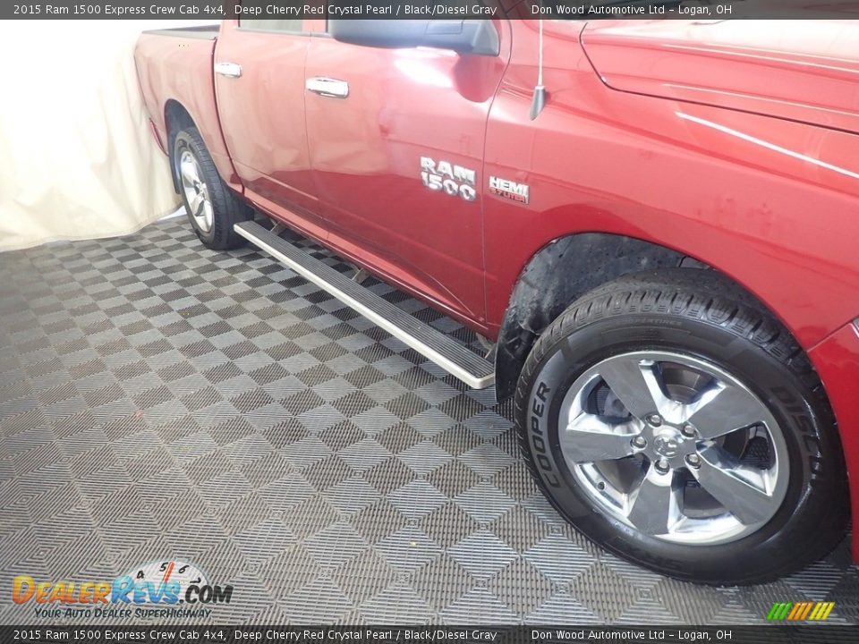 2015 Ram 1500 Express Crew Cab 4x4 Deep Cherry Red Crystal Pearl / Black/Diesel Gray Photo #4