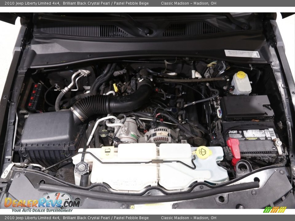 2010 Jeep Liberty Limited 4x4 Brilliant Black Crystal Pearl / Pastel Pebble Beige Photo #16