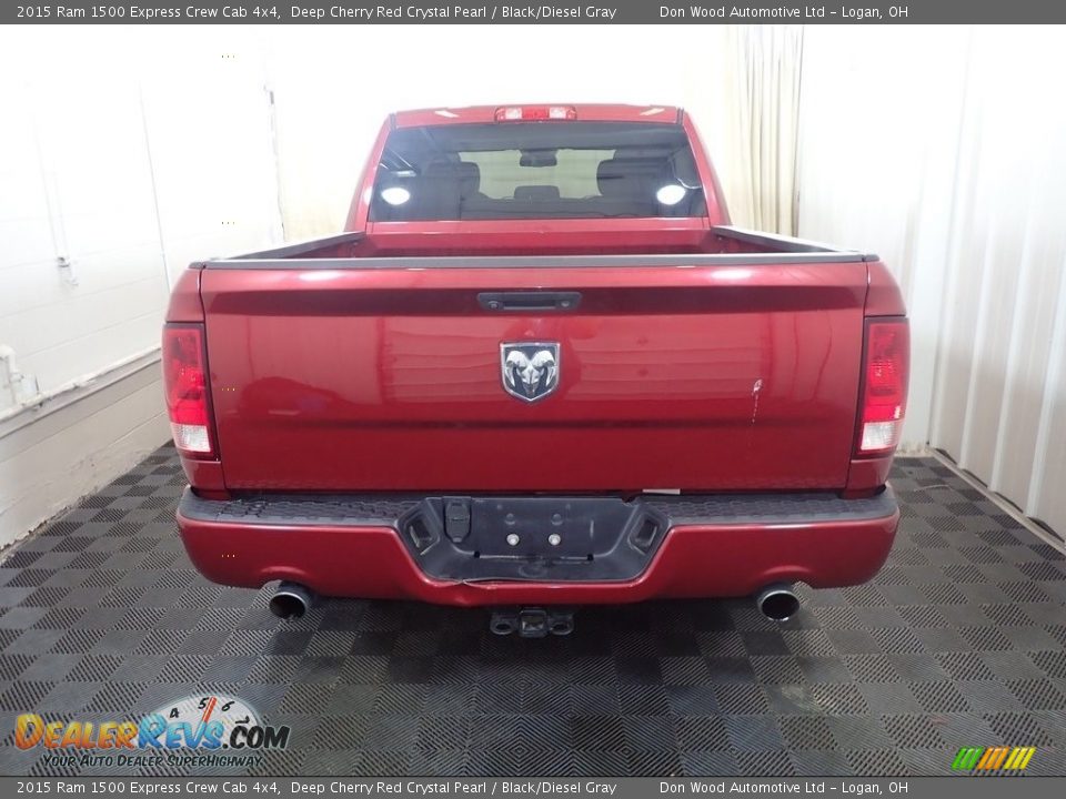 2015 Ram 1500 Express Crew Cab 4x4 Deep Cherry Red Crystal Pearl / Black/Diesel Gray Photo #11