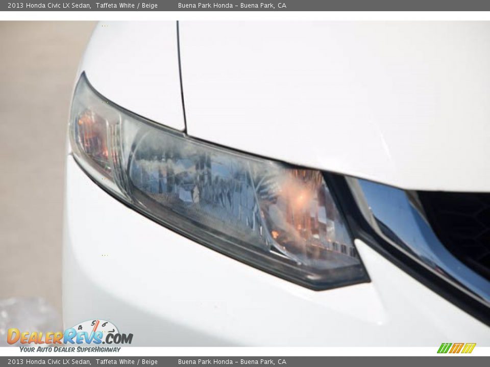 2013 Honda Civic LX Sedan Taffeta White / Beige Photo #8