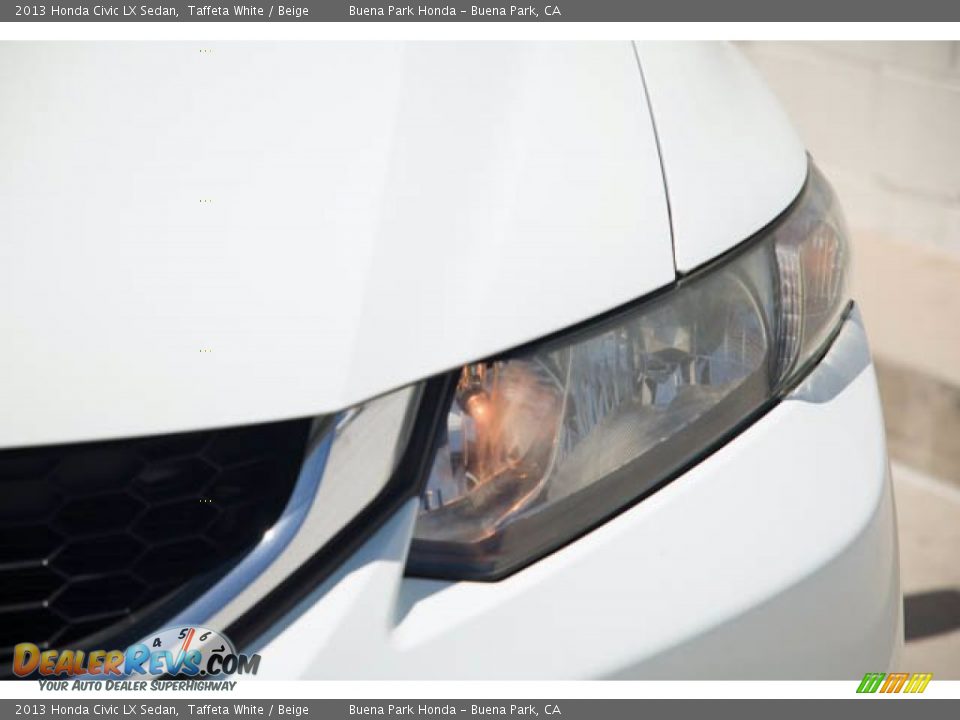 2013 Honda Civic LX Sedan Taffeta White / Beige Photo #9