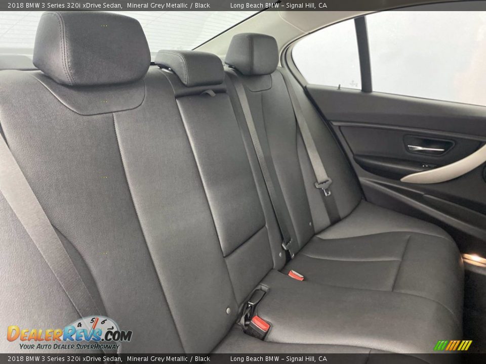 2018 BMW 3 Series 320i xDrive Sedan Mineral Grey Metallic / Black Photo #36