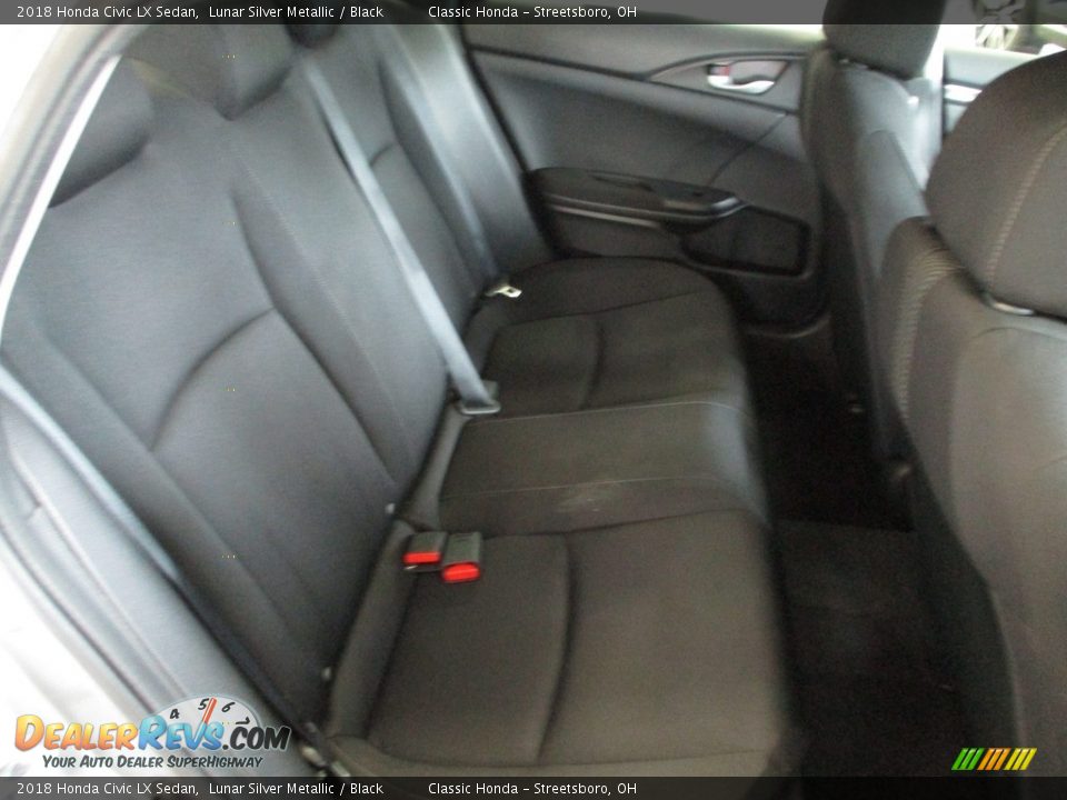 2018 Honda Civic LX Sedan Lunar Silver Metallic / Black Photo #17
