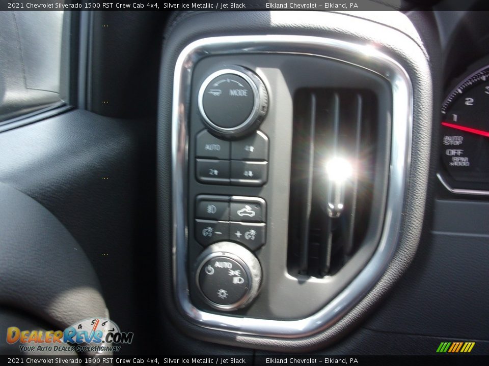 2021 Chevrolet Silverado 1500 RST Crew Cab 4x4 Silver Ice Metallic / Jet Black Photo #25