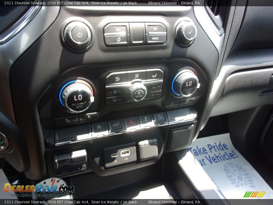 2021 Chevrolet Silverado 1500 RST Crew Cab 4x4 Silver Ice Metallic / Jet Black Photo #28