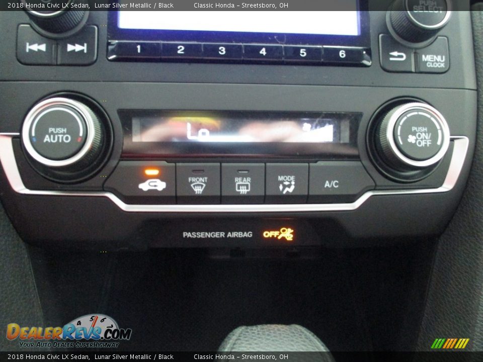 2018 Honda Civic LX Sedan Lunar Silver Metallic / Black Photo #33