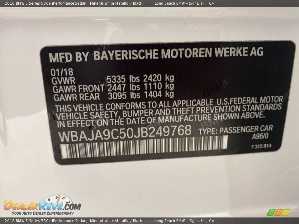 2018 BMW 5 Series 530e iPerfomance Sedan Mineral White Metallic / Black Photo #36