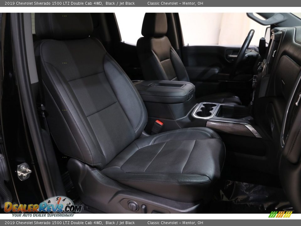2019 Chevrolet Silverado 1500 LTZ Double Cab 4WD Black / Jet Black Photo #16