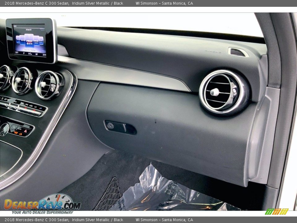 2018 Mercedes-Benz C 300 Sedan Iridium Silver Metallic / Black Photo #16