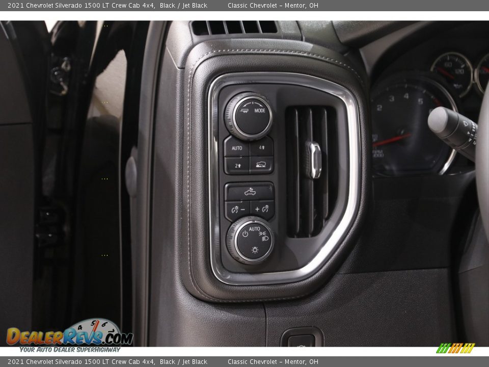 2021 Chevrolet Silverado 1500 LT Crew Cab 4x4 Black / Jet Black Photo #6