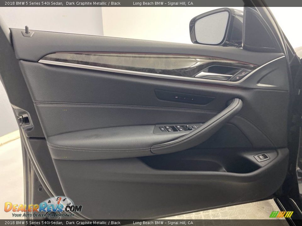 2018 BMW 5 Series 540i Sedan Dark Graphite Metallic / Black Photo #13