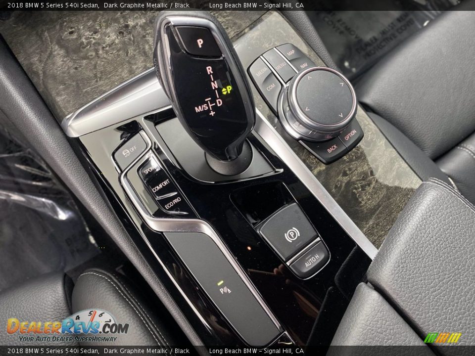 2018 BMW 5 Series 540i Sedan Dark Graphite Metallic / Black Photo #27