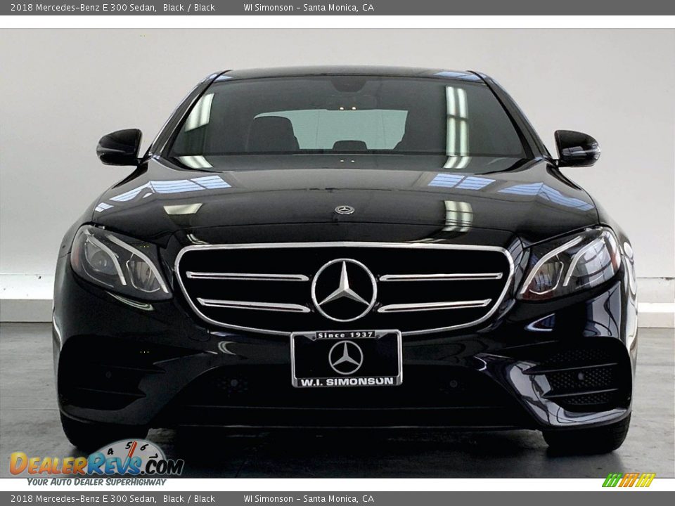 2018 Mercedes-Benz E 300 Sedan Black / Black Photo #2