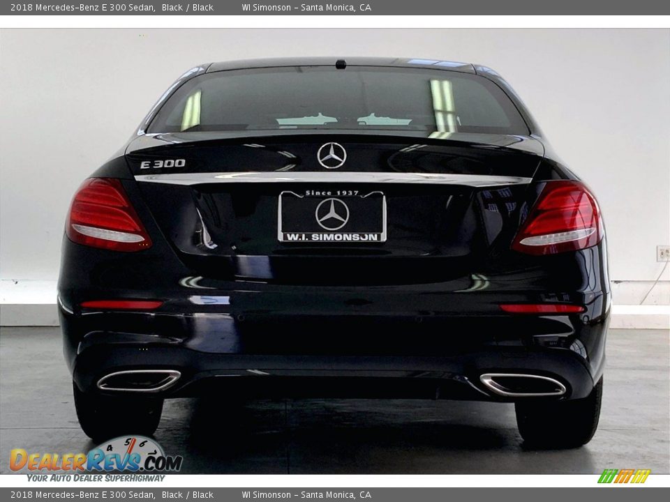 2018 Mercedes-Benz E 300 Sedan Black / Black Photo #3