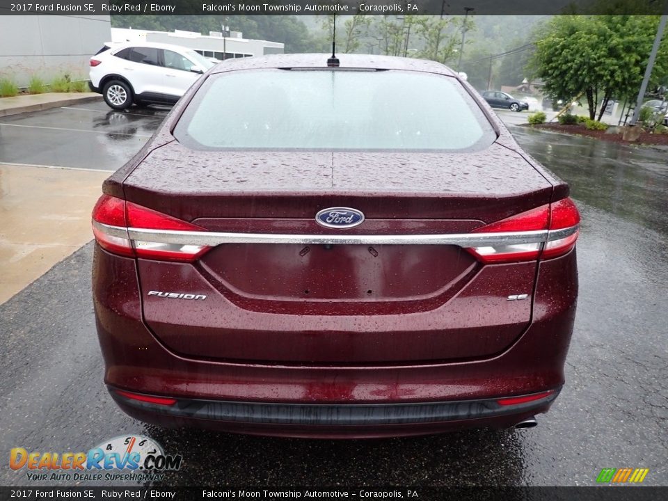 2017 Ford Fusion SE Ruby Red / Ebony Photo #3