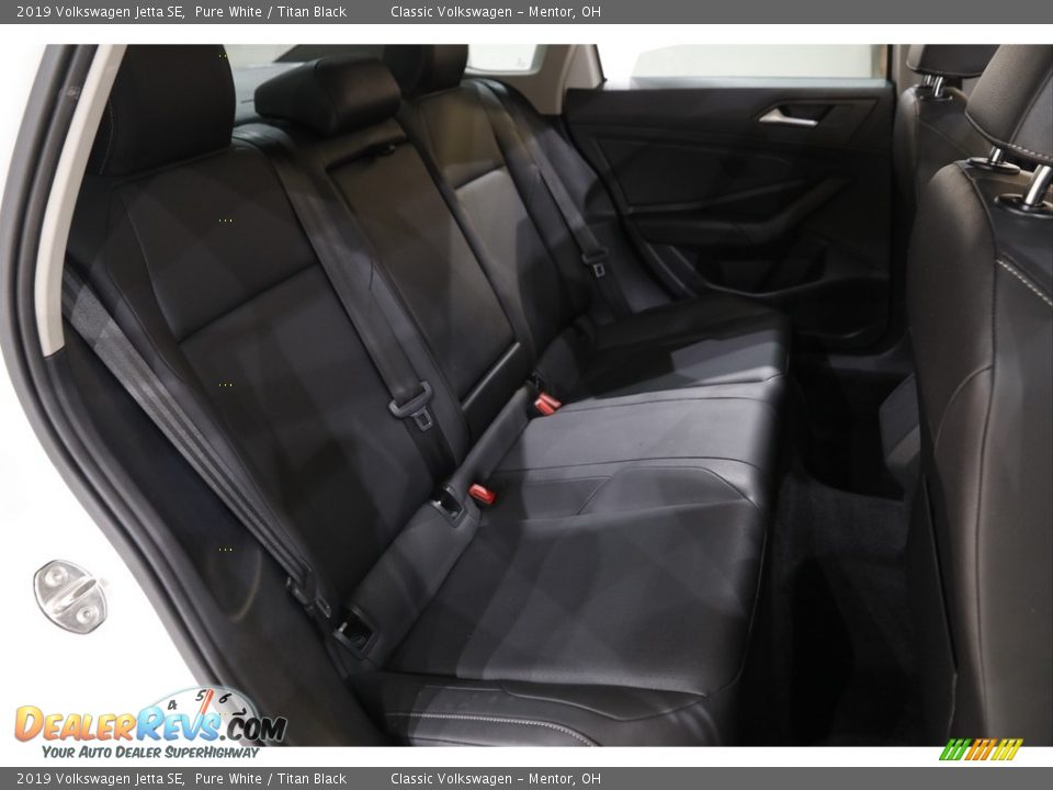 2019 Volkswagen Jetta SE Pure White / Titan Black Photo #14