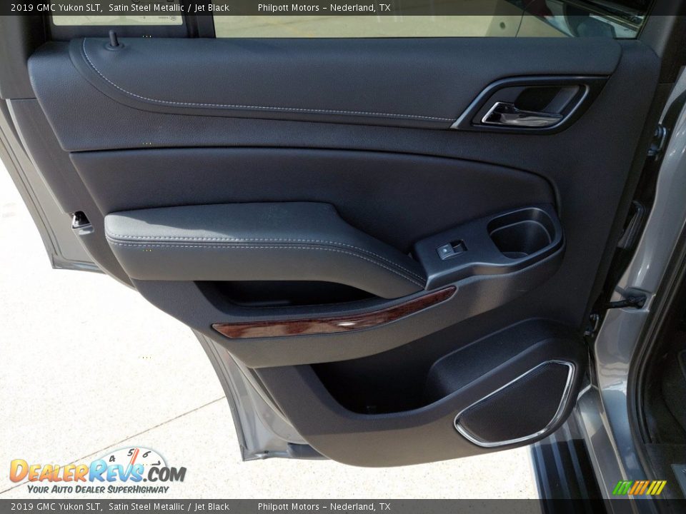 2019 GMC Yukon SLT Satin Steel Metallic / Jet Black Photo #24