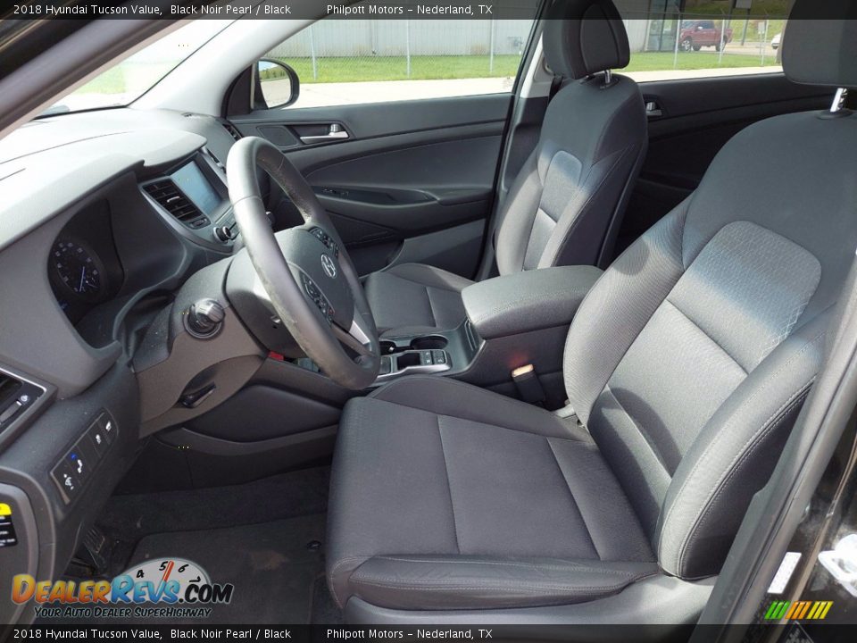 Front Seat of 2018 Hyundai Tucson Value Photo #10