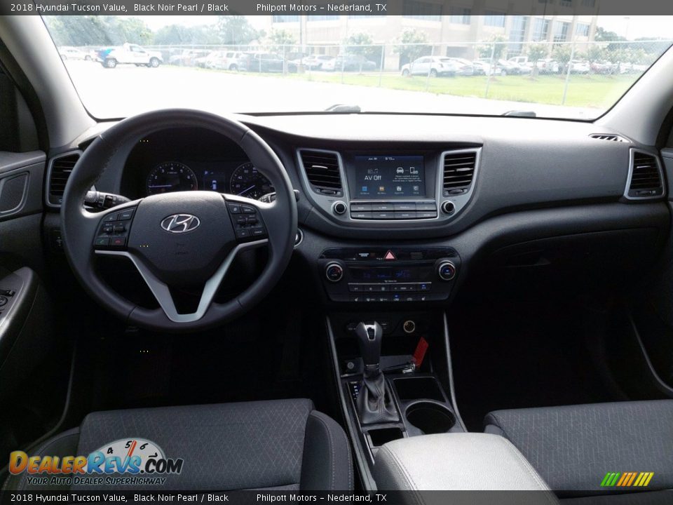 Dashboard of 2018 Hyundai Tucson Value Photo #11