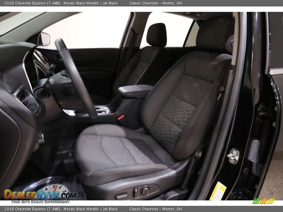 2018 Chevrolet Equinox LT AWD Mosaic Black Metallic / Jet Black Photo #5