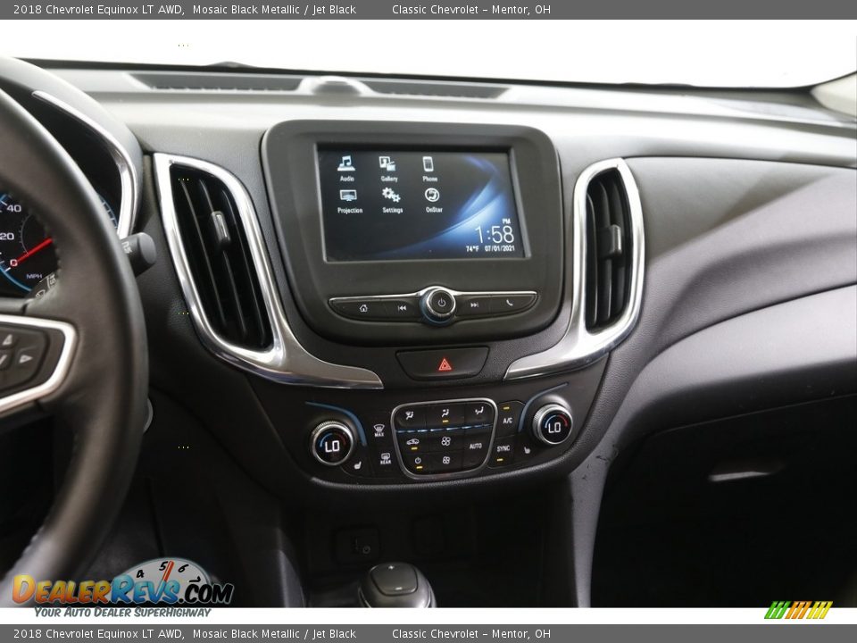2018 Chevrolet Equinox LT AWD Mosaic Black Metallic / Jet Black Photo #9