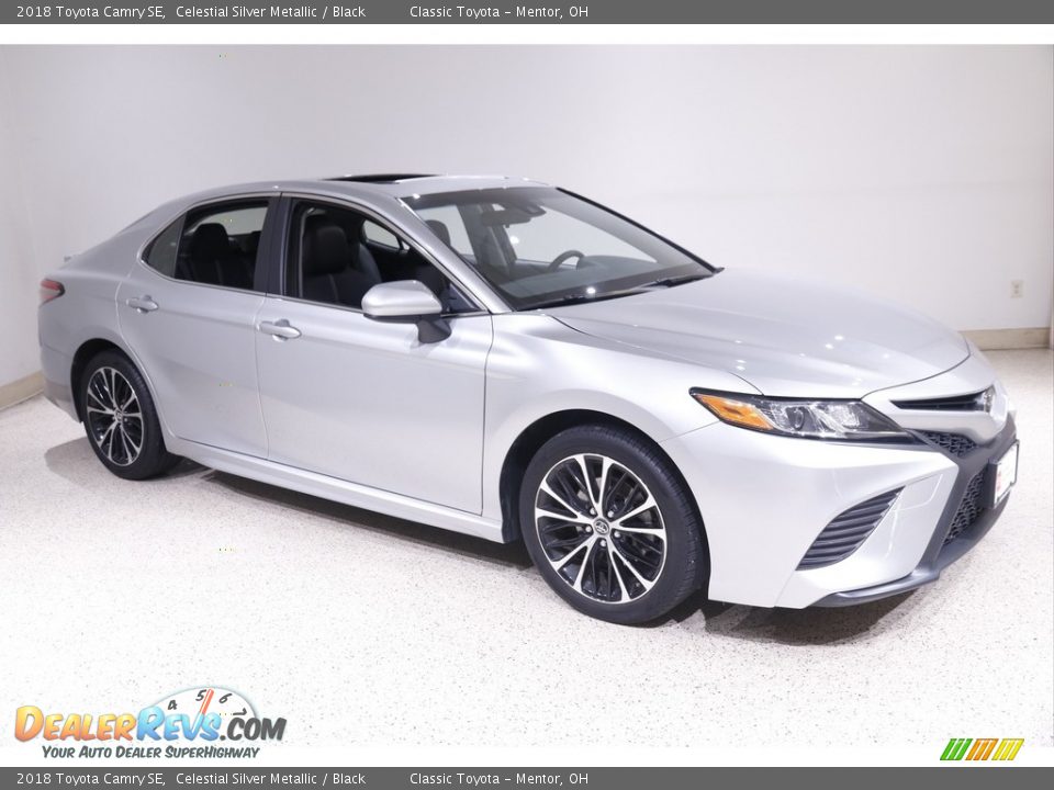 2018 Toyota Camry SE Celestial Silver Metallic / Black Photo #1