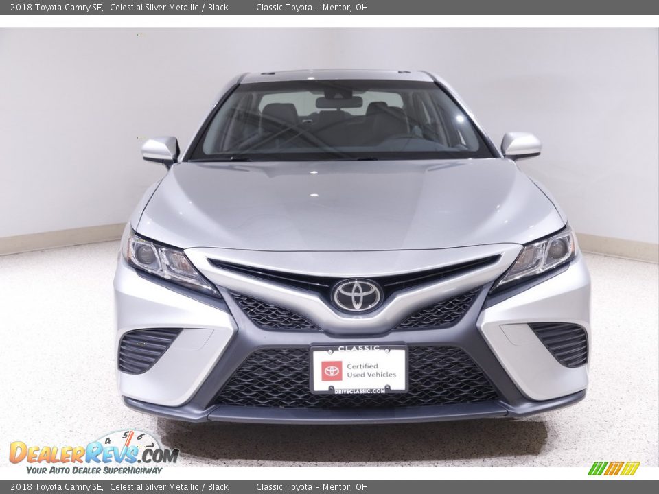 2018 Toyota Camry SE Celestial Silver Metallic / Black Photo #2