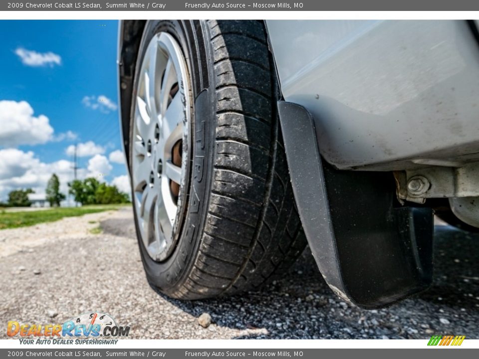 2009 Chevrolet Cobalt LS Sedan Summit White / Gray Photo #15