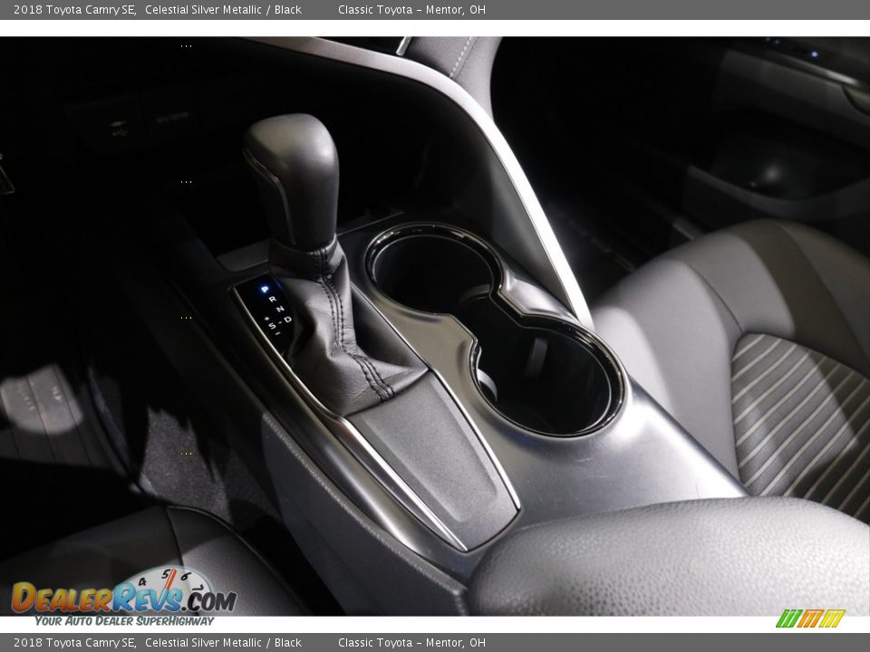 2018 Toyota Camry SE Celestial Silver Metallic / Black Photo #11