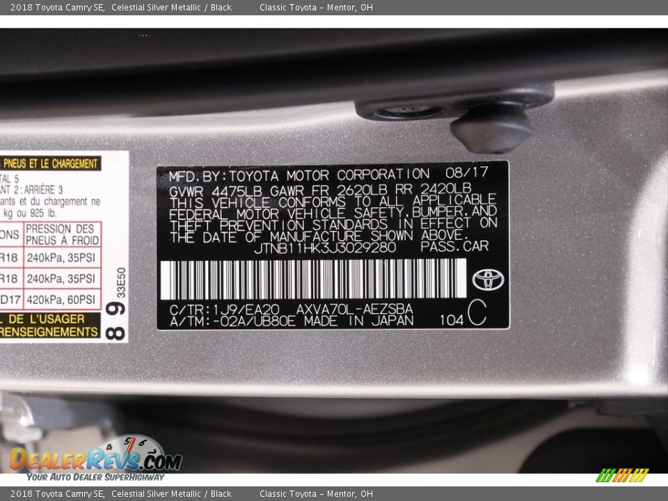 2018 Toyota Camry SE Celestial Silver Metallic / Black Photo #17
