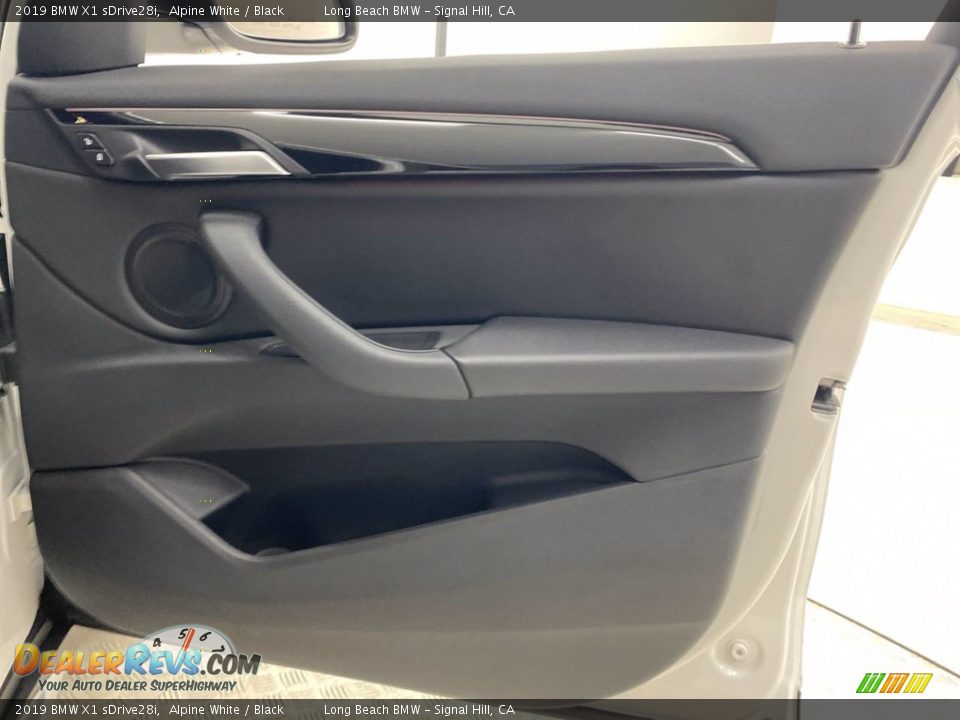 2019 BMW X1 sDrive28i Alpine White / Black Photo #32