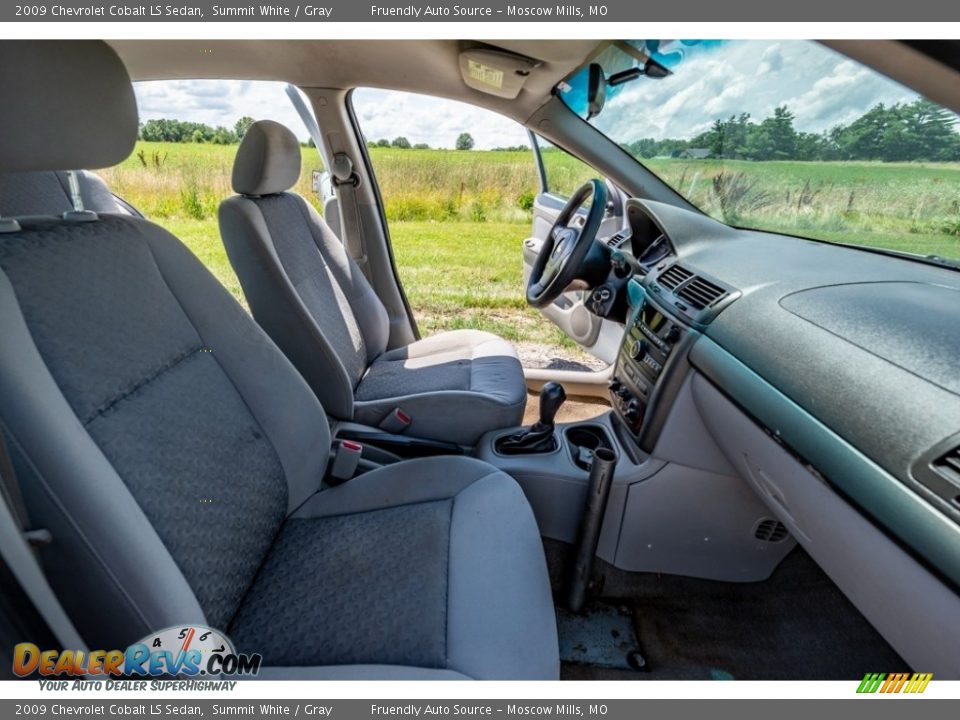 2009 Chevrolet Cobalt LS Sedan Summit White / Gray Photo #29