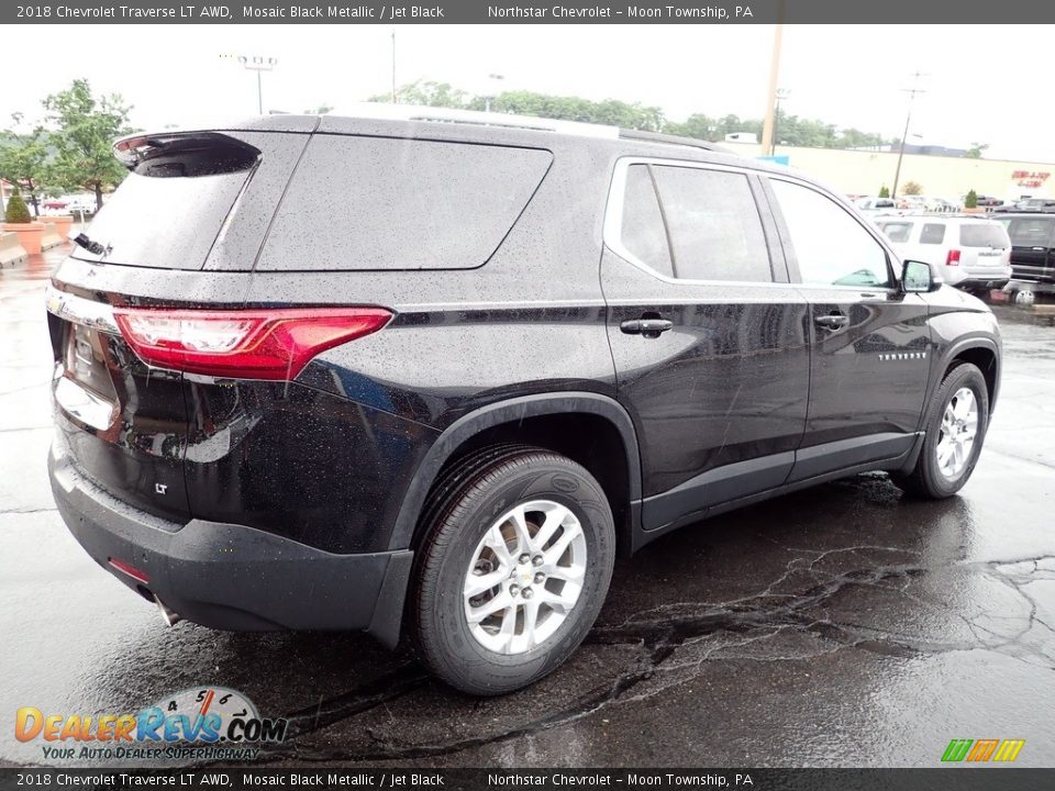 2018 Chevrolet Traverse LT AWD Mosaic Black Metallic / Jet Black Photo #9
