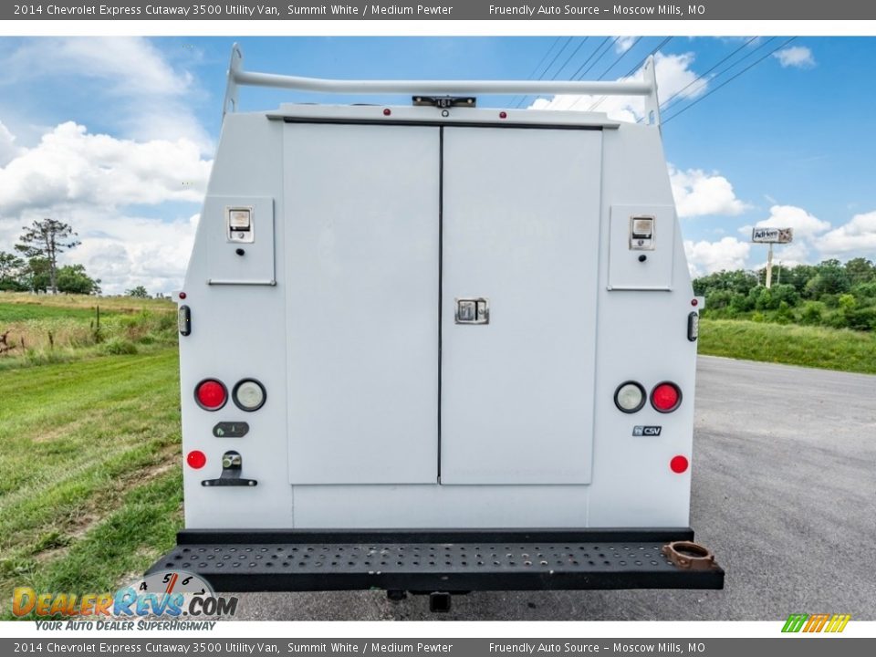 2014 Chevrolet Express Cutaway 3500 Utility Van Summit White / Medium Pewter Photo #5