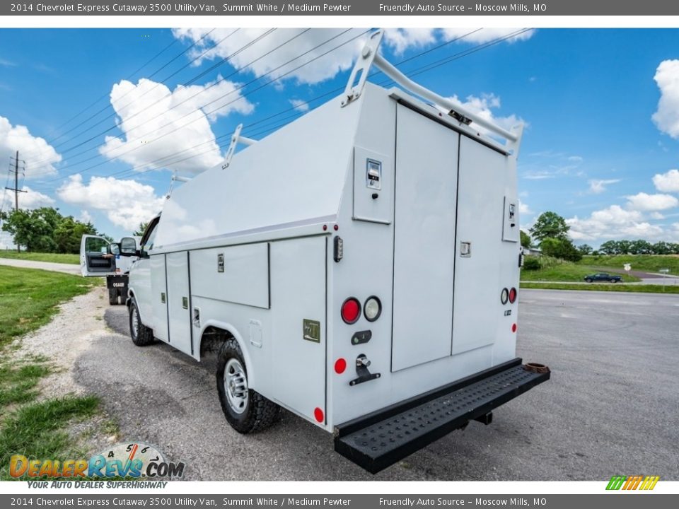 2014 Chevrolet Express Cutaway 3500 Utility Van Summit White / Medium Pewter Photo #6