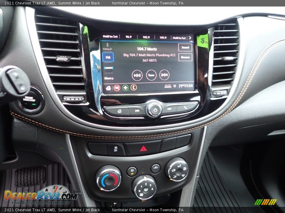 Controls of 2021 Chevrolet Trax LT AWD Photo #27